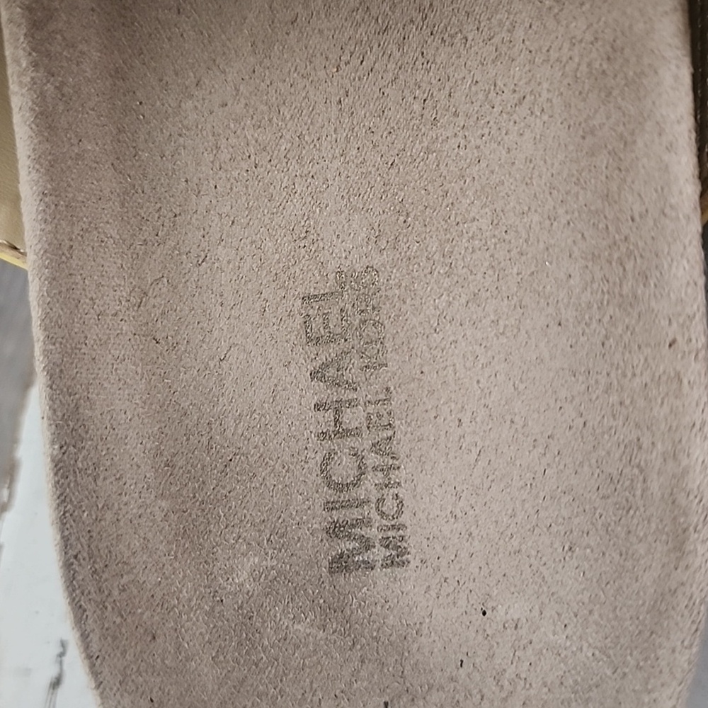 MICHAEL KORS WOMAN'S SANDALS - Picture 9 of 10